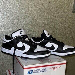 Nike Black and White Athletic Shoes